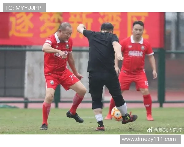 广州足球之星：那些曾在这座城市留下足迹的传奇球员们