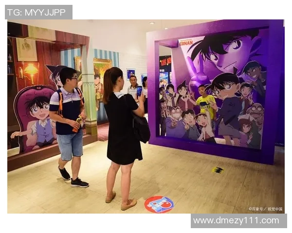 柯南与足球明星联手踢球展开惊险冒险揭开神秘案件的真相